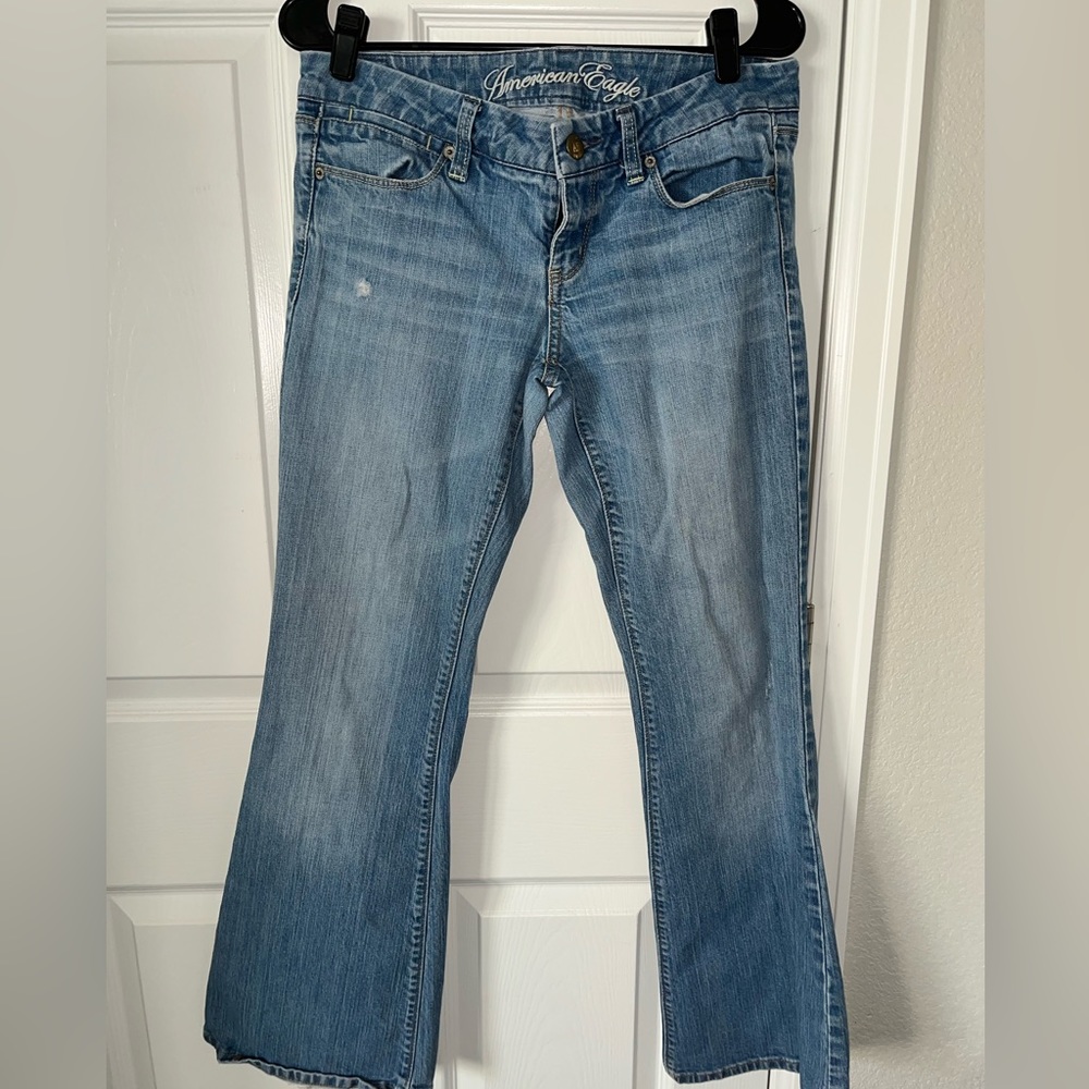 American Eagle Blue Jeans, size 6